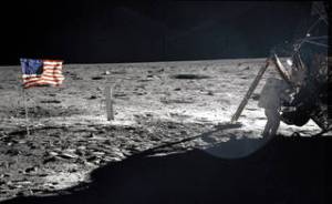 Neil Armstrong walks on the moon, NASA